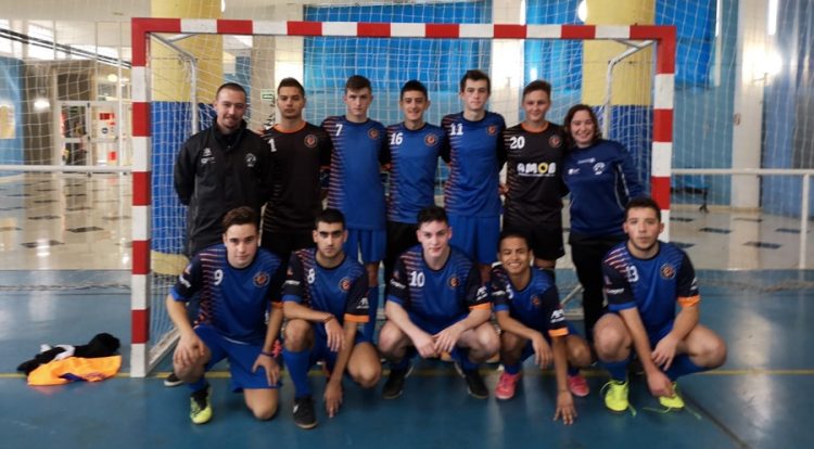 Juvenil A 2-4 Intersala