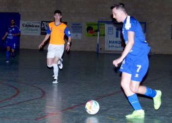 Jaime Escarda debuta en Segunda División