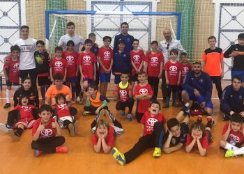 28 niños disfrutan del 'Campus de Semana Santa del Colo'