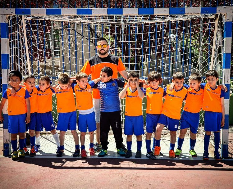 La Escuela juega un amistoso en Helios
