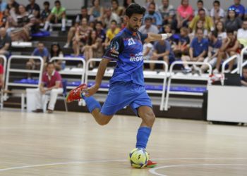 Carlos García: “Afrontamos la temporada con la esperanza de conseguir la permanencia”