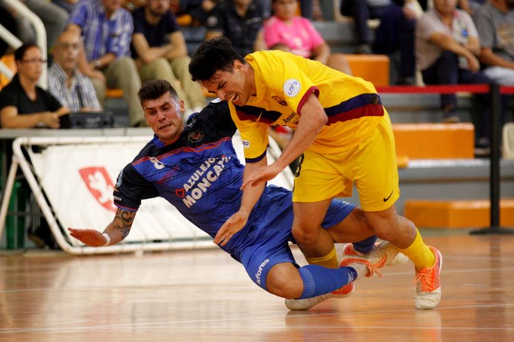 El Azulejos Moncayo Colo Colo vende cara su primera derrota de la temporada