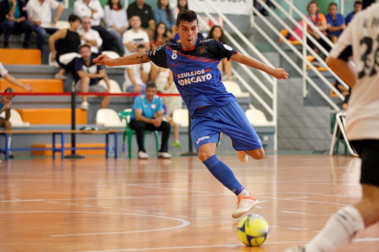 El Azulejos Moncayo Colo Colo gana 7-3 al Rivas