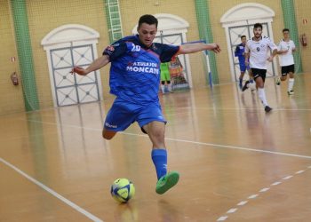 Razquin debuta, con gol, en Segunda División