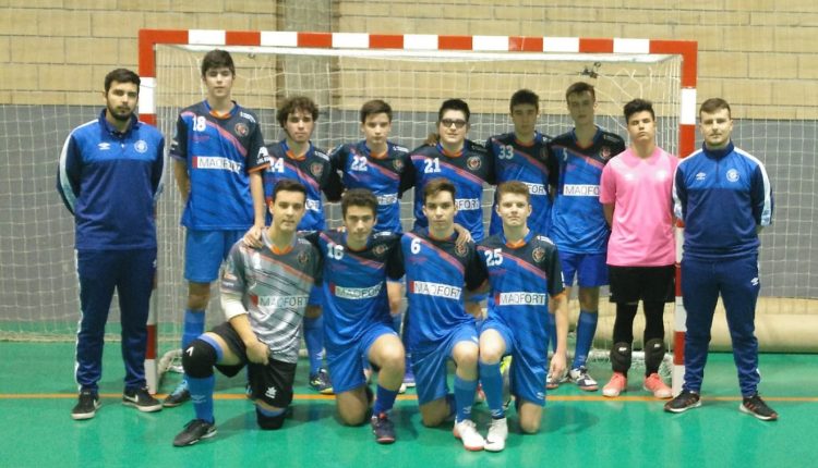 Calasanz 'B' 2-4 Colo Colo Juvenil Local
