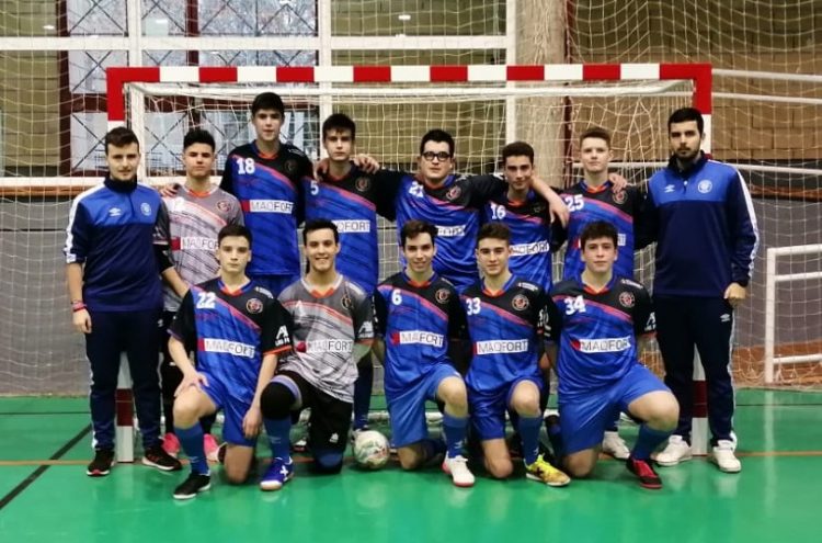 Colo Colo Juvenil Local 2-5 Sala Arrabal