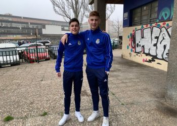 Dos jugadores del Azulejos Moncayo Colo Colo, con la Sub-19 de Aragón
