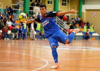 Ángel Gascón alcanza la veintena de goles con el Colo