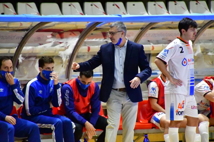 Alfonso Rodríguez: «Queremos meternos en el ‘Play-Off’ de ascenso y vamos a por ello»