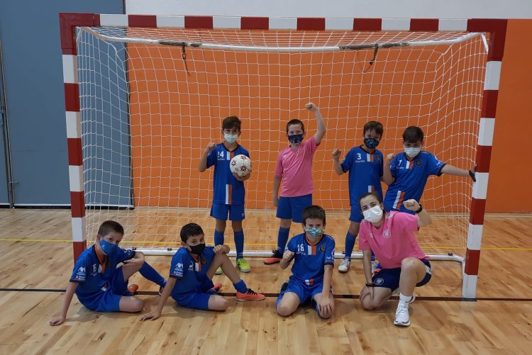 Tauste ‘B’ 4-12 Colo Colo ‘B’ (Benjamín – Grupo 3)