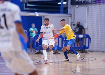 El Full Energía Zaragoza juega contra el Pinseque