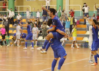 El Full Energía Zaragoza se impone al Family Cash Alzira con un gol de Jorge Tabuenca a 18 segundos del final