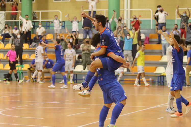 El Full Energía Zaragoza se impone al Family Cash Alzira con un gol de Jorge Tabuenca a 18 segundos del final