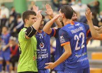 El Full Energía Zaragoza rescata un punto a diez segundos del final
