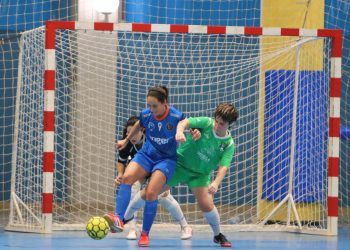 El IngerTV Colo Colo juega ante el Camping Bohalar en el Pabellón Ciudad de Zaragoza