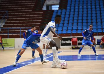 El Full Energía Zaragoza logra un punto frente a O Parrulo