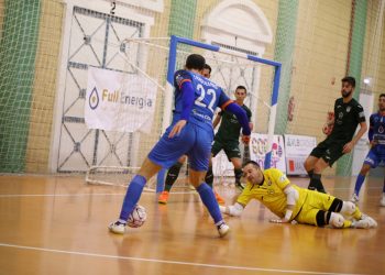 Al Full Energía Zaragoza se le escapan dos puntos en los minutos finales