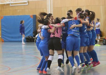 ¡CAMPEONAS!