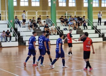 El Full Energía Zaragoza ‘B’ remonta y gana al Ibararte