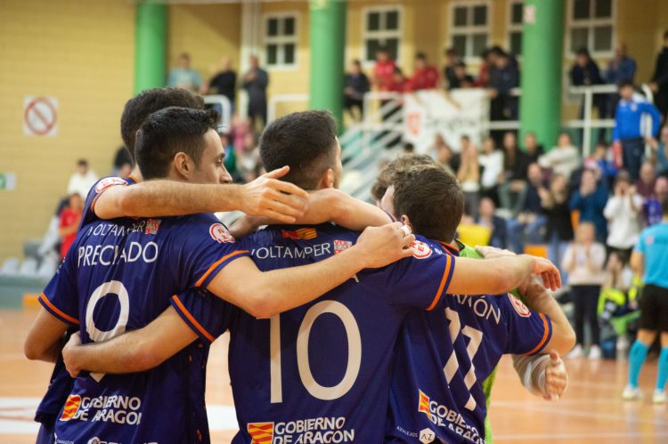 El Full Energía Zaragoza juega contra el Wanapix Sala 10