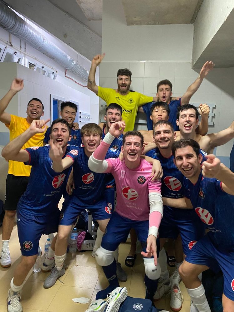 El Entrerríos Zaragoza remonta, sufre y gana al Ceutí