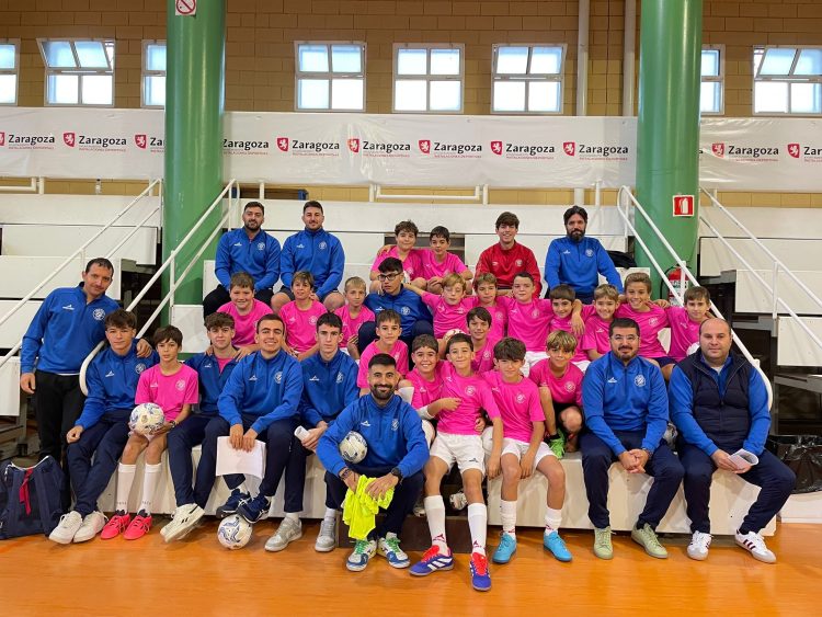 Samu García imparte una jornada de formación para los entrenadores del club