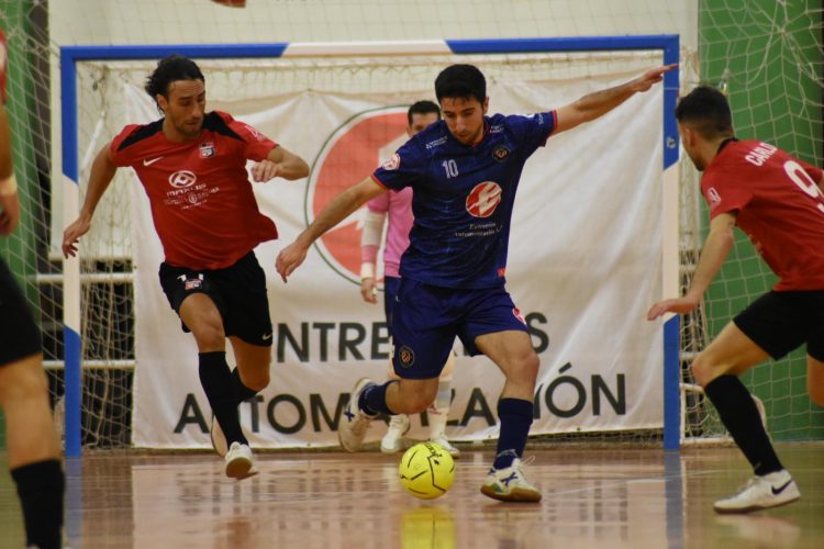 Sufrida victoria para prolongar la buena racha