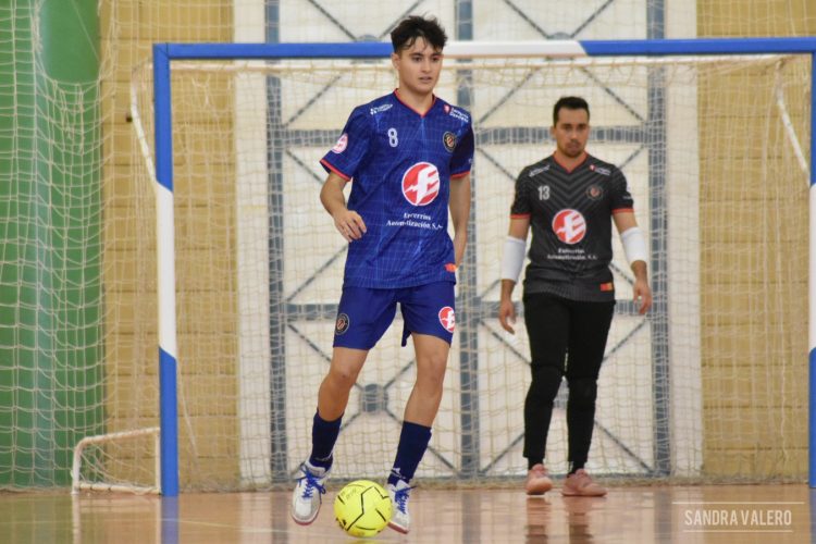 Samu Garcia: «Fuera de casa, y ante rivales superiores, si no estás conectado 40 minutos, te pasan por encima.»