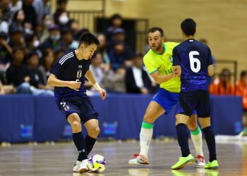 Shunta juega los dos partidos con Japón frente a Brasil
