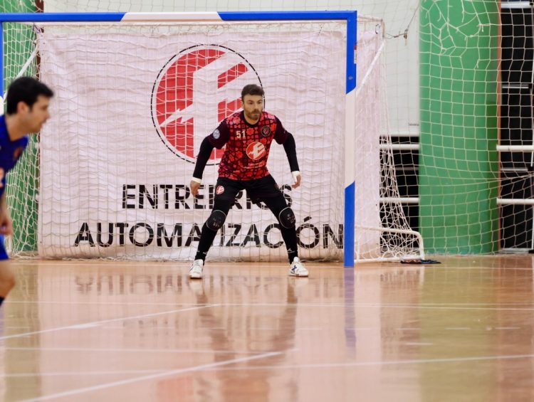 El Entrerríos juega en Ibiza para cerrar el 2025