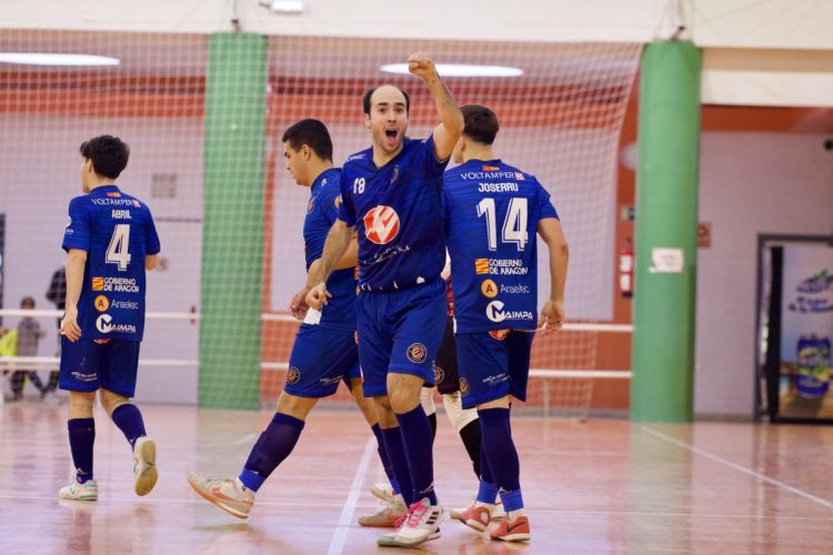 El Entrerríos ‘B’ se hace fuerte en La Granja