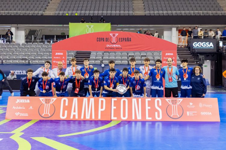 Un equipo zaragozano, subcampeón juvenil de España: «En el autobús empezamos a valorar lo que habíamos hecho» 