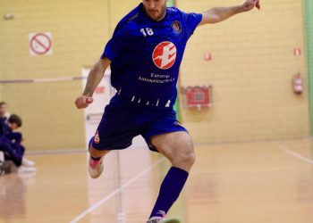 Derrota 3-2 en la pista del Loeches