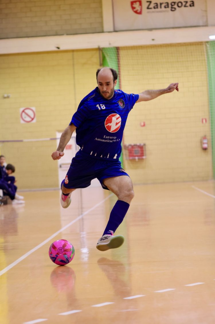 Derrota 3-2 en la pista del Loeches