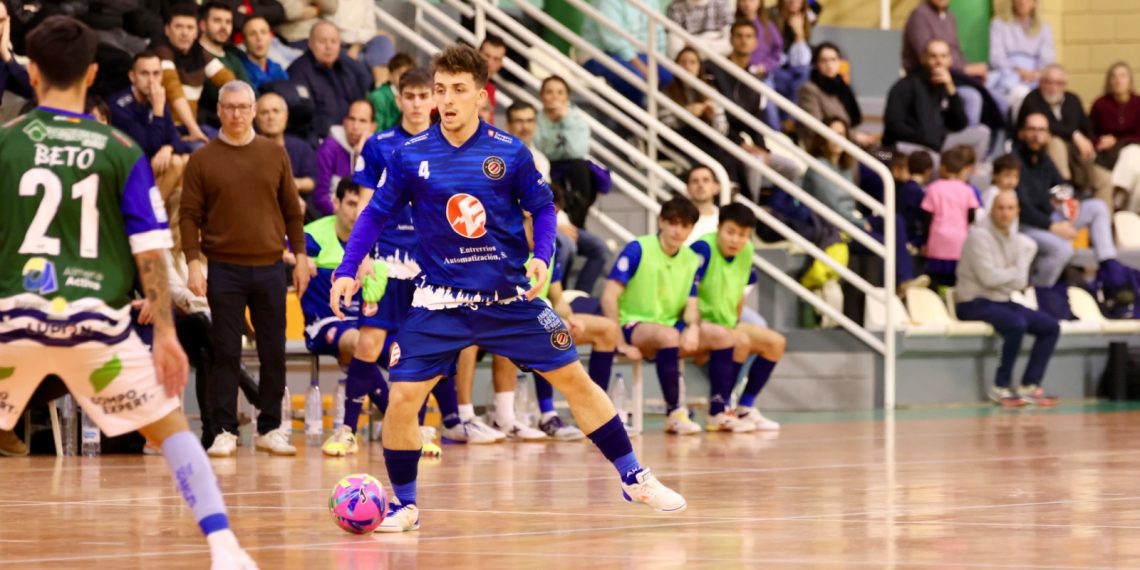 El Entrerríos, ante una exigente salida a El Ejido